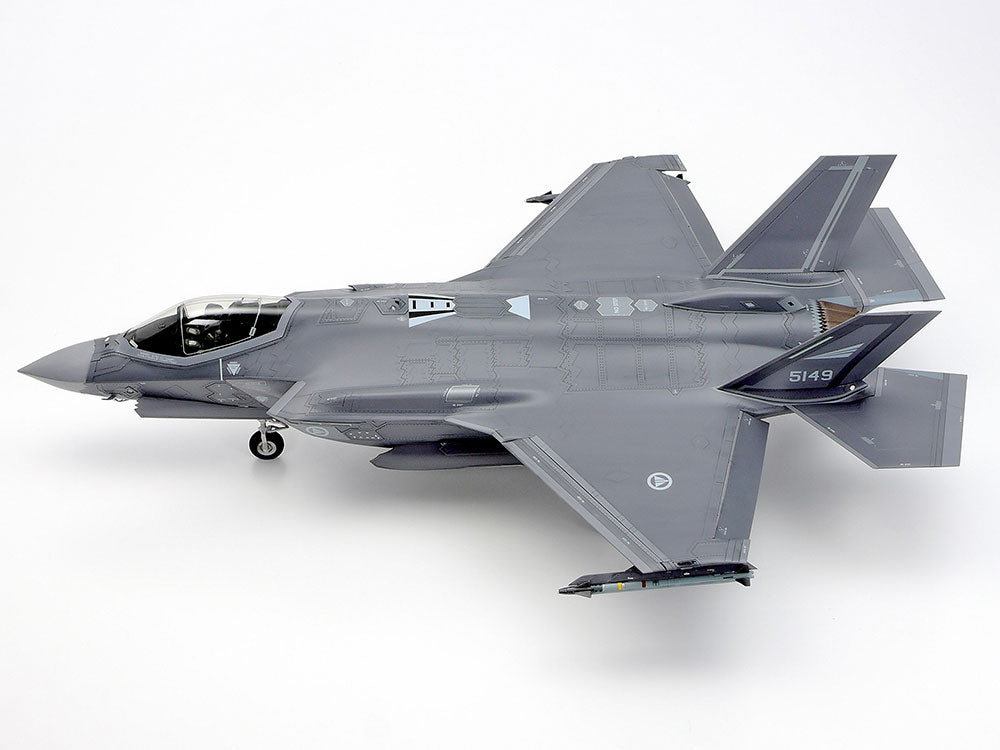 Tamiya Lockheed Martin F-35A Lightning II (1:48)