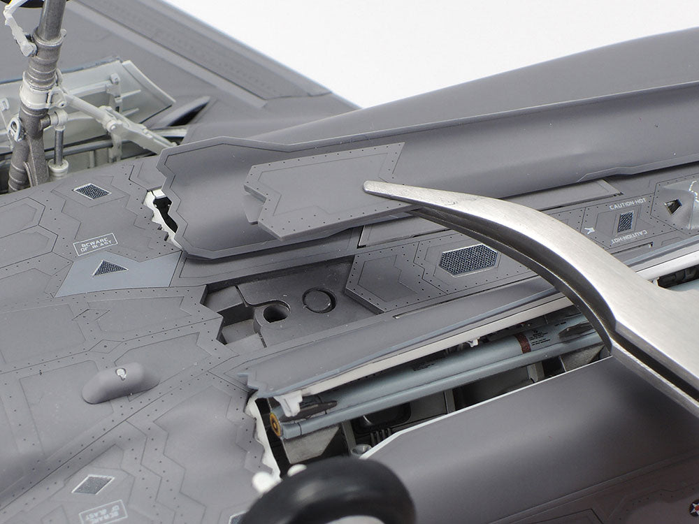 Tamiya Lockheed Martin F-35B Lightning II (1:48)