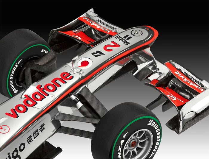 Revell Vodafone McLaren Mercedes MP4-25 "Lewis Hamilton" (1:24)