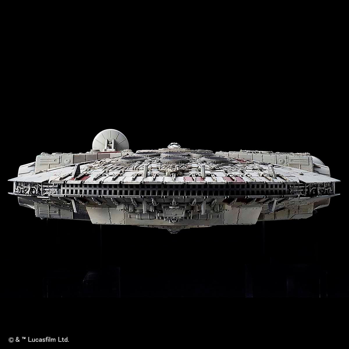 Bandai Star Millennium Falcon (Star Wars: The Rise of Skywalker) (1:144)