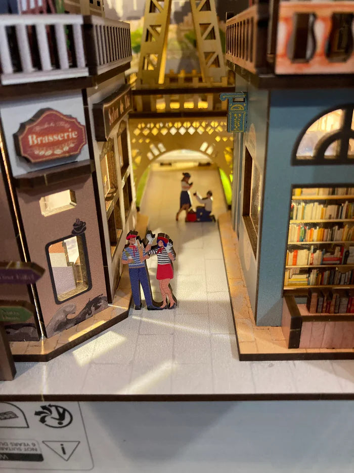 Revell Tiny Adventures - Paris