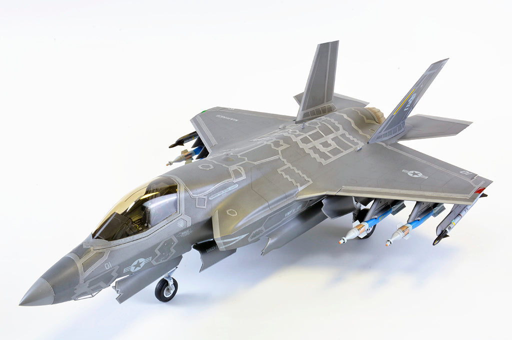Trumpeter F-35B Lightning (1:32)
