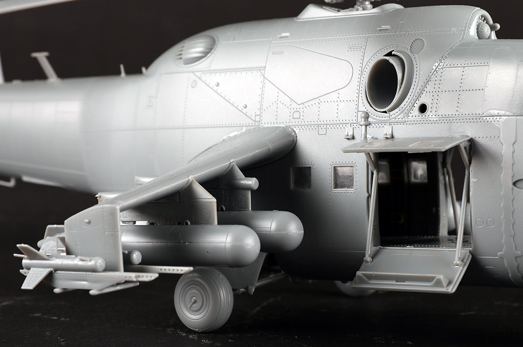 Trumpeter Mi-24A Hind-B (1:48)