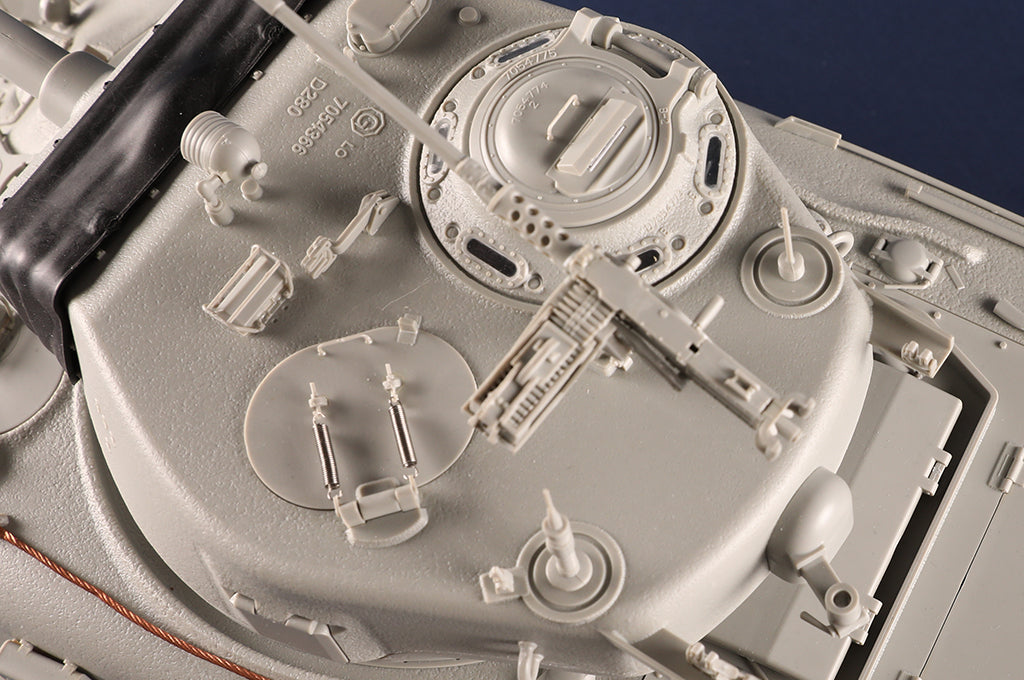 I Love Kit M4A1E8 Medium Tank (1:16)