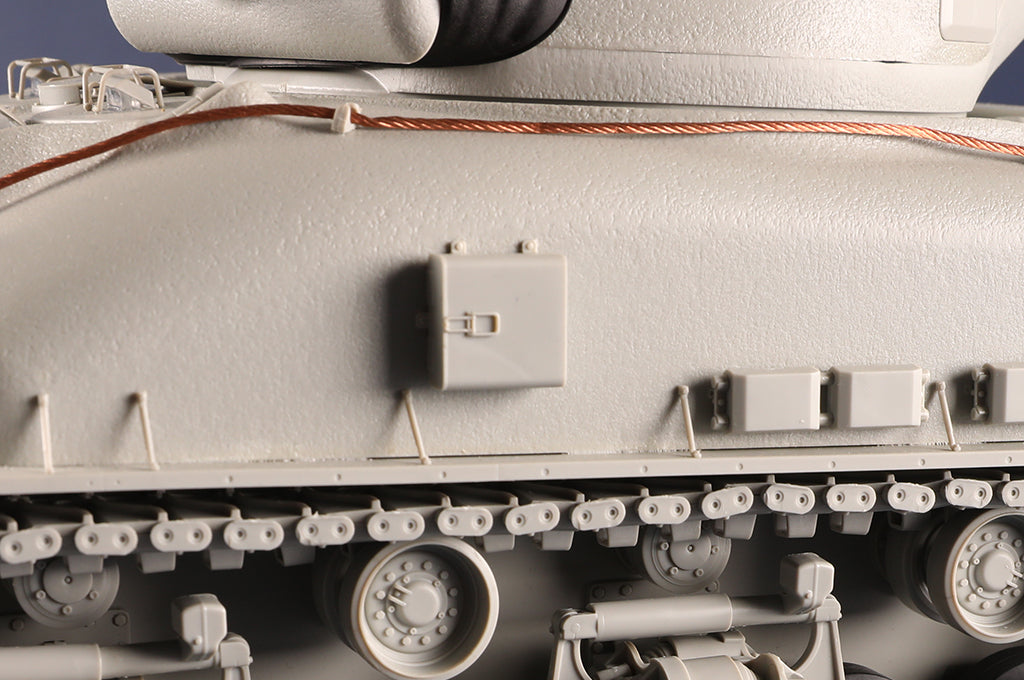 I Love Kit M4A1E8 Medium Tank (1:16)