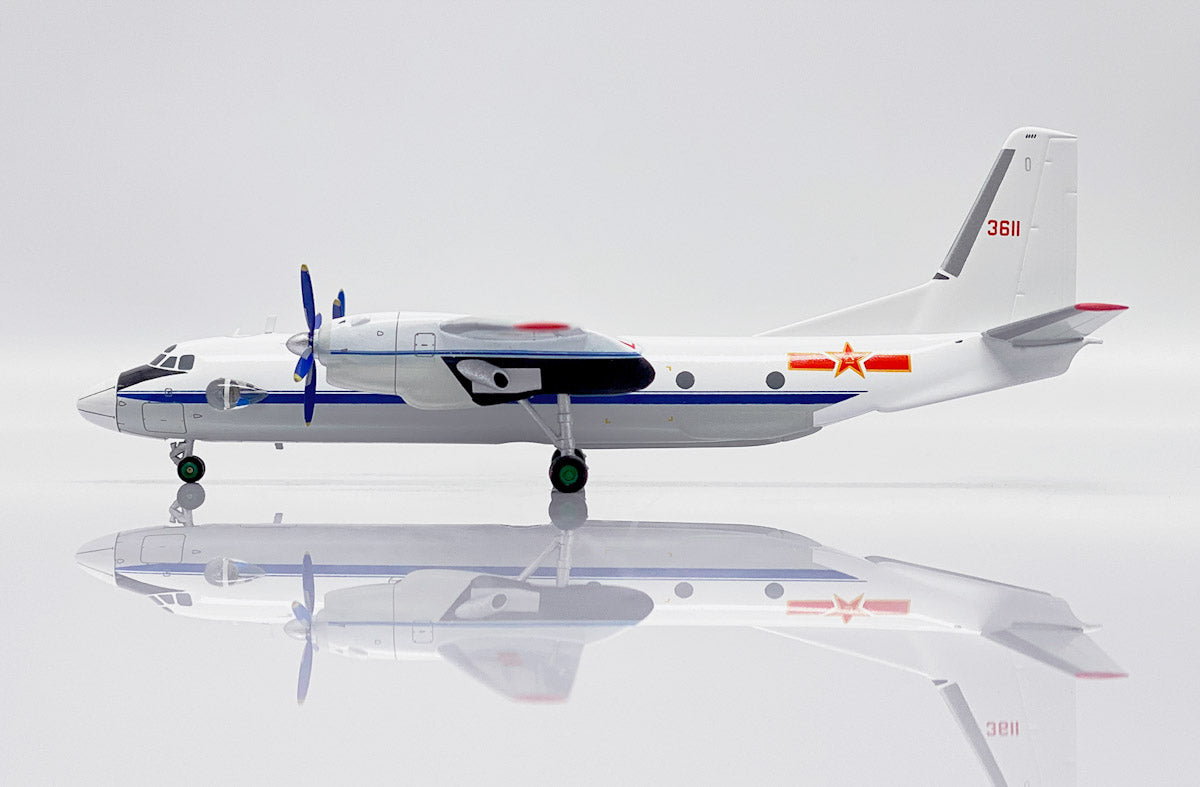 AviaBoss PLAAF Antonov An-26 (1:200)