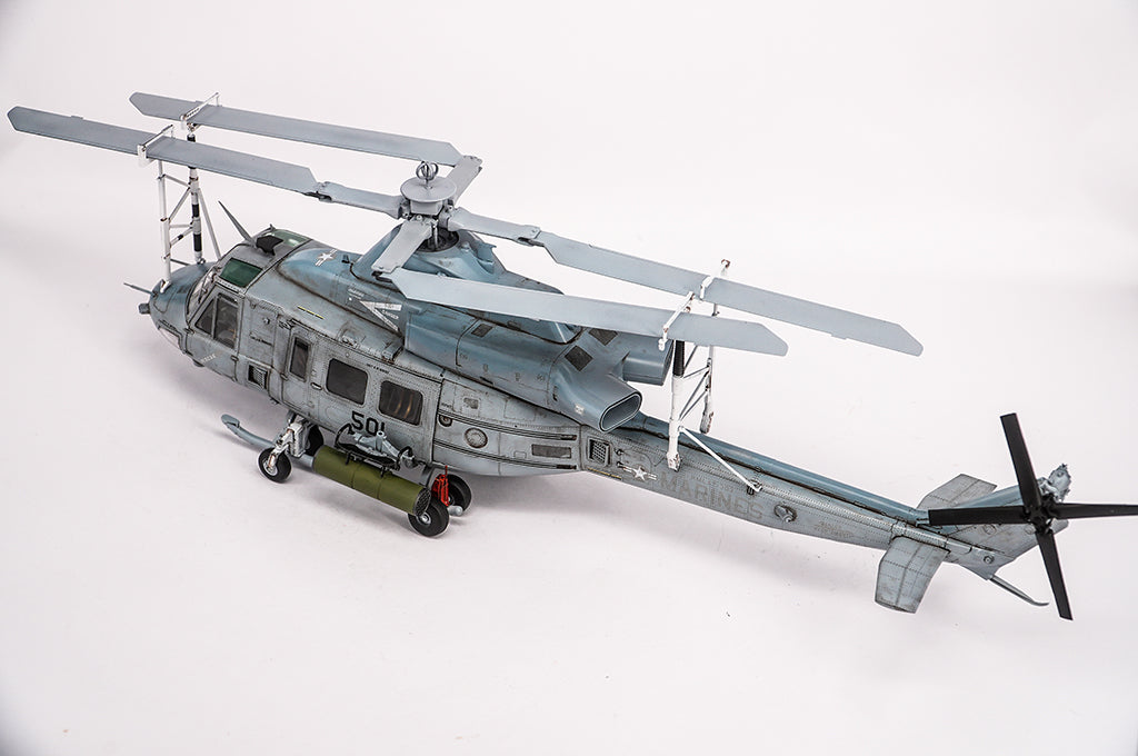 Trumpeter UH-1Y Venom (1:35)