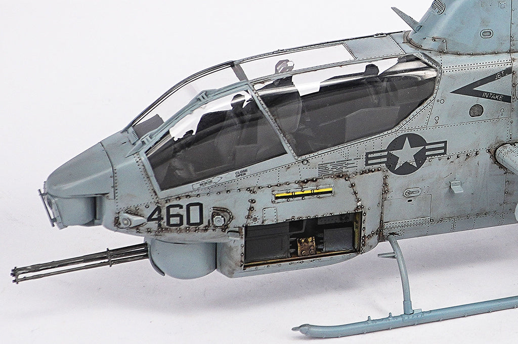 Trumpeter AH-1W Super Cobra (Turned Exhaust) (1:35)