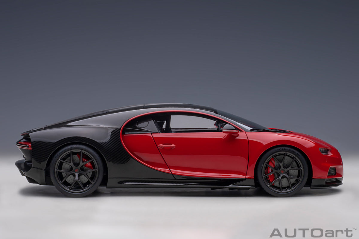 AUTOart 2019 Bugatti Chiron Sport - Italian Red/Carbon (1:18)