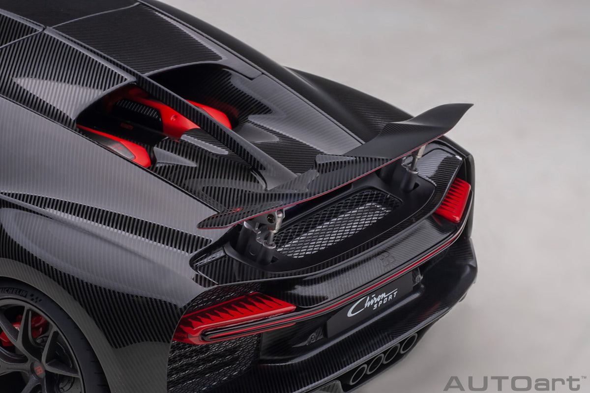 AUTOart 2019 Bugatti Chiron Sport - Italian Red/Carbon (1:18)