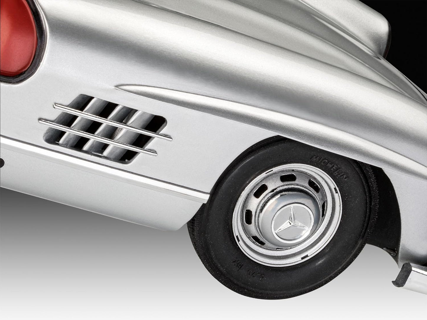 Revell Mercedes-Benz 300 SL (1:12)