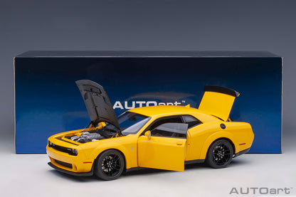 AUTOart 2018 Dodge Challenger SRT Hellcat Widebody - Yellow Jacket/Satin Black Painted Hood (1:18)