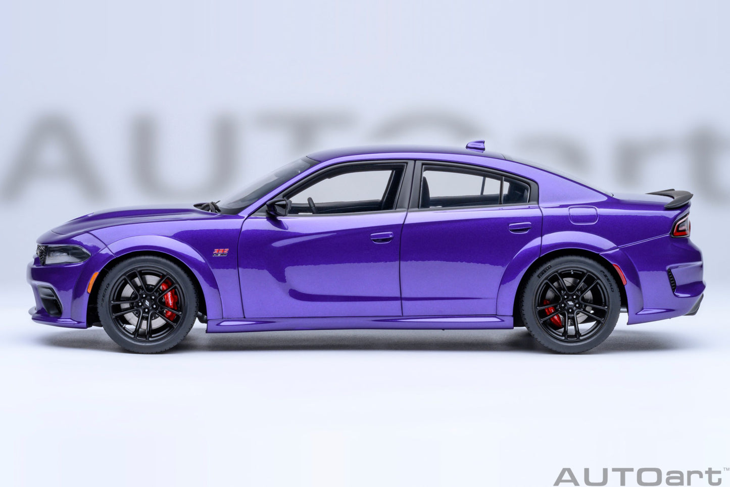 AUTOart Dodge Charger Scat Pack Widebody - Plum Crazy (1:18)