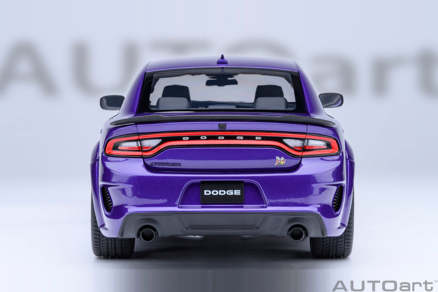 AUTOart Dodge Charger Scat Pack Widebody - Plum Crazy (1:18)