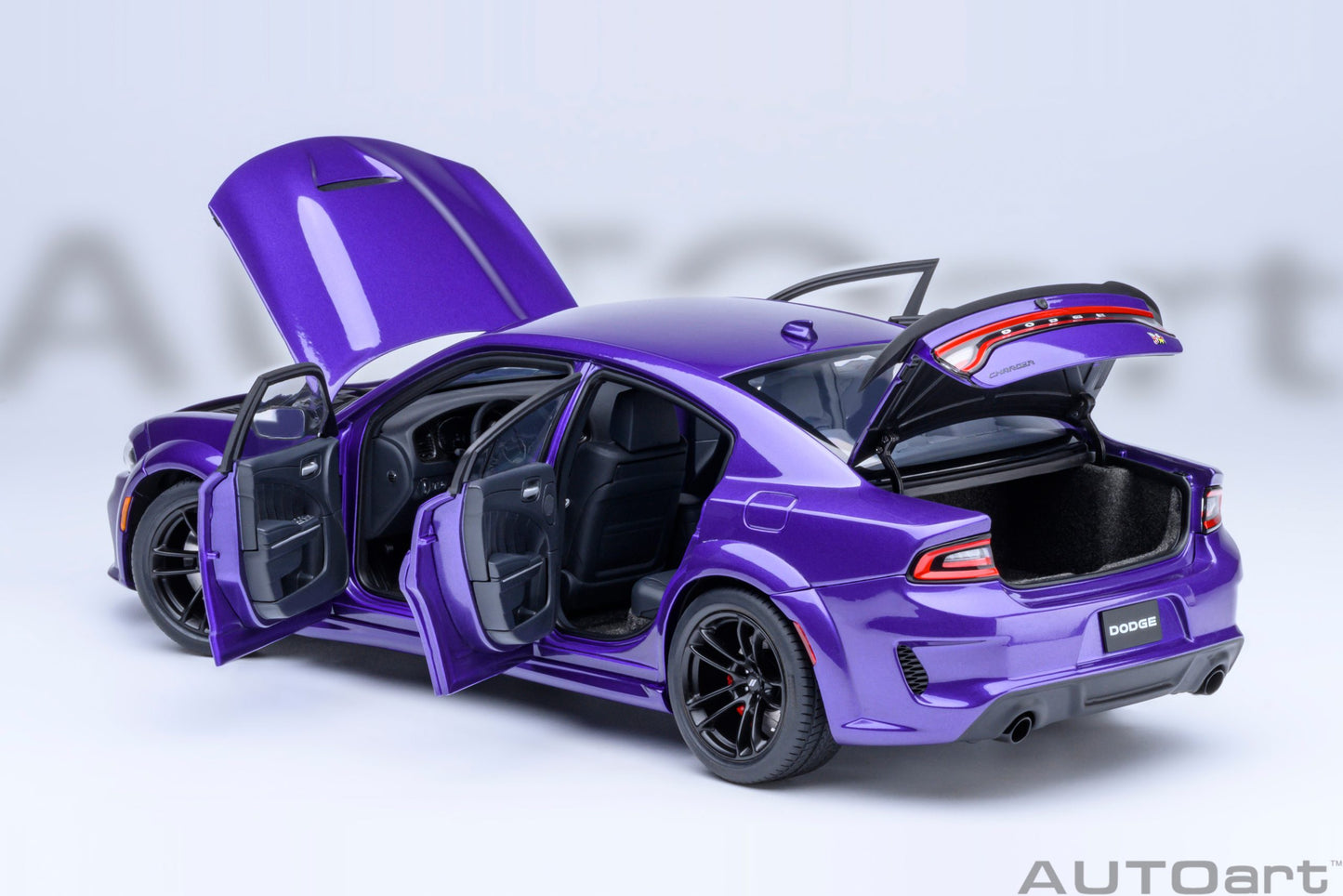 AUTOart Dodge Charger Scat Pack Widebody - Plum Crazy (1:18)