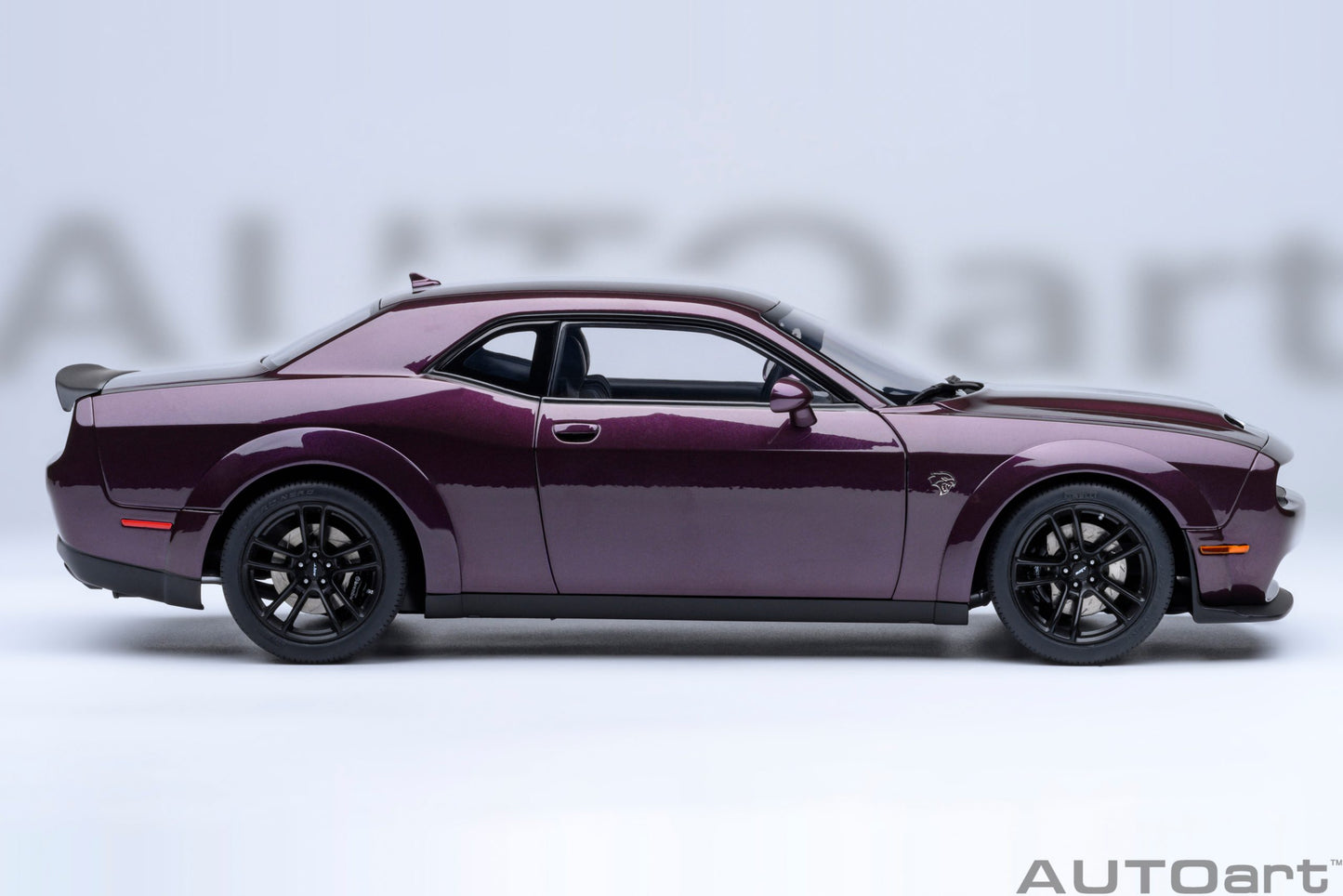 AUTOart 2022 Dodge Challenger SRT Jailbreak - Hellraisin/Purple (1:18)