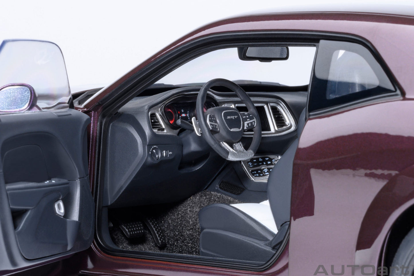 AUTOart 2022 Dodge Challenger SRT Jailbreak - Hellraisin/Purple (1:18)