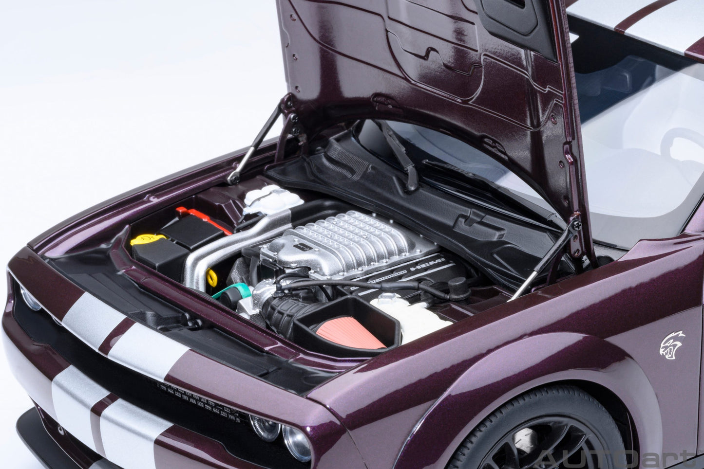 AUTOart 2022 Dodge Challenger SRT Jailbreak - Hellraisin/Purple (1:18)