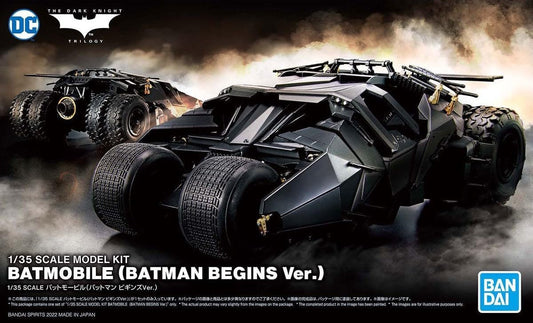 Bandai Batmobile (Batman Begins Version) (1:35)