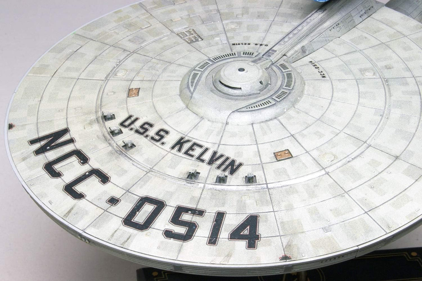 Moebius Models Star Trek U.S.S. Kelvin NCC-0514 (1:1000)