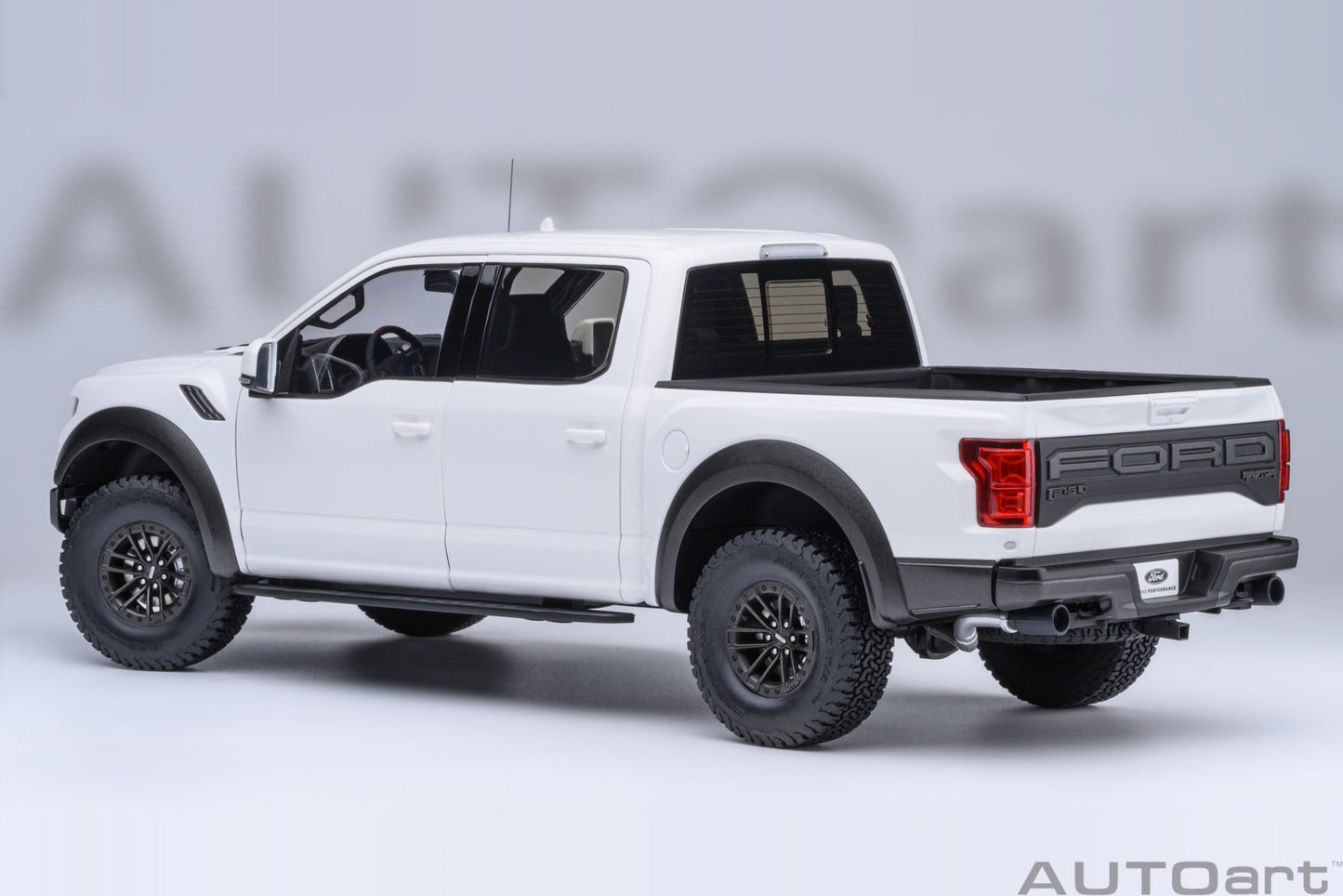 AUTOart 2019 Ford F-150 Raptor - Oxford White (1:18)