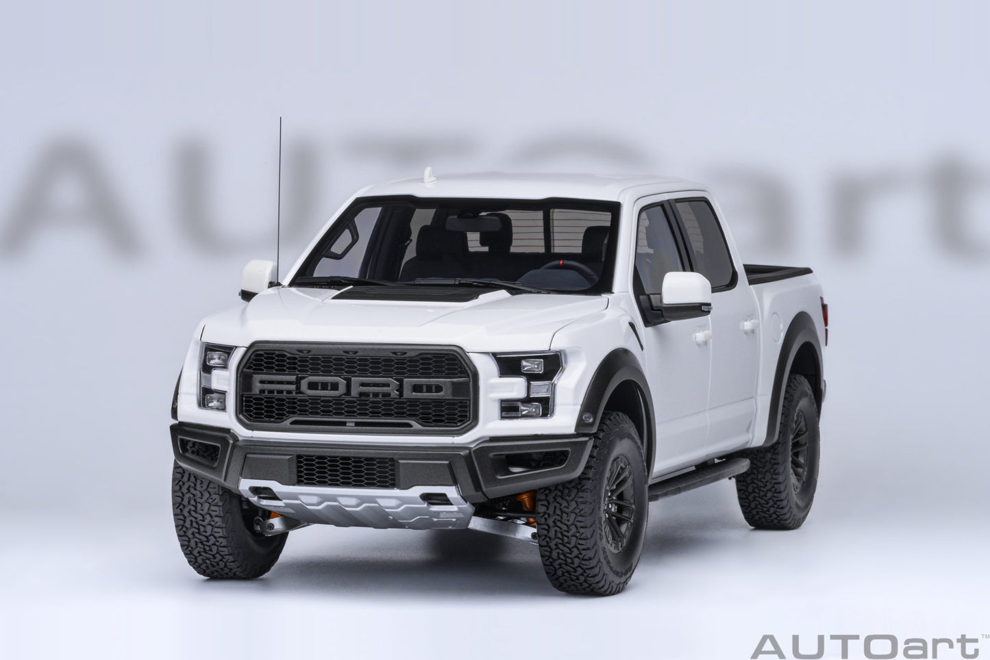 AUTOart 2019 Ford F-150 Raptor - Oxford White (1:18)