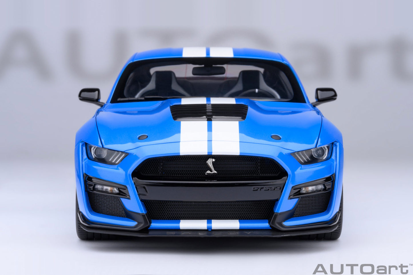 AUTOart Ford Mustang Shelby GT500 - Grabber Blue (1:18)
