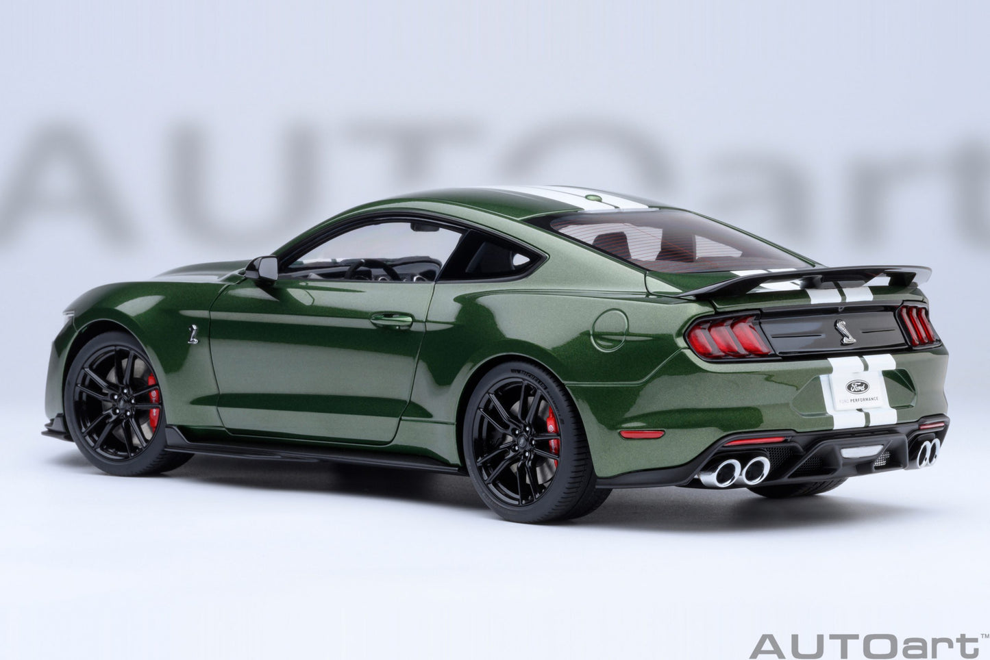 AUTOart Ford Mustang Shelby GT500 - Eruption Green (1:18)