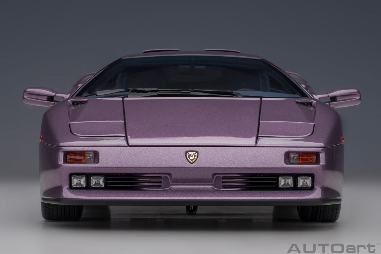 AUTOart Lamborghini Diablo SE30 JOTA - Viola SE30 / Metallic Purple (1:18)
