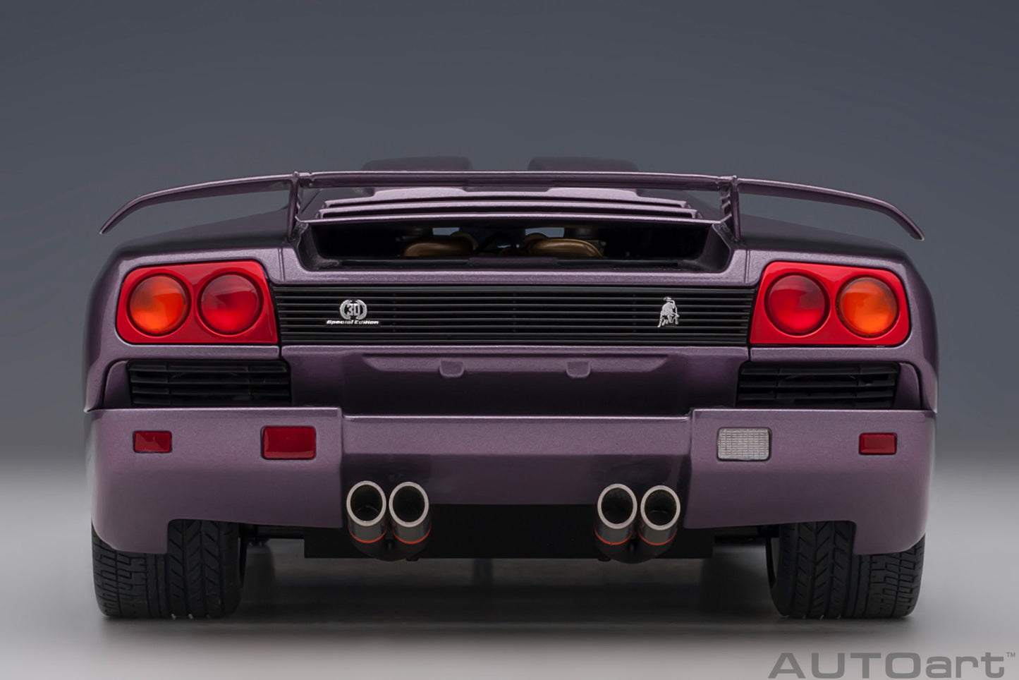 AUTOart Lamborghini Diablo SE30 JOTA - Viola SE30 / Metallic Purple (1:18)