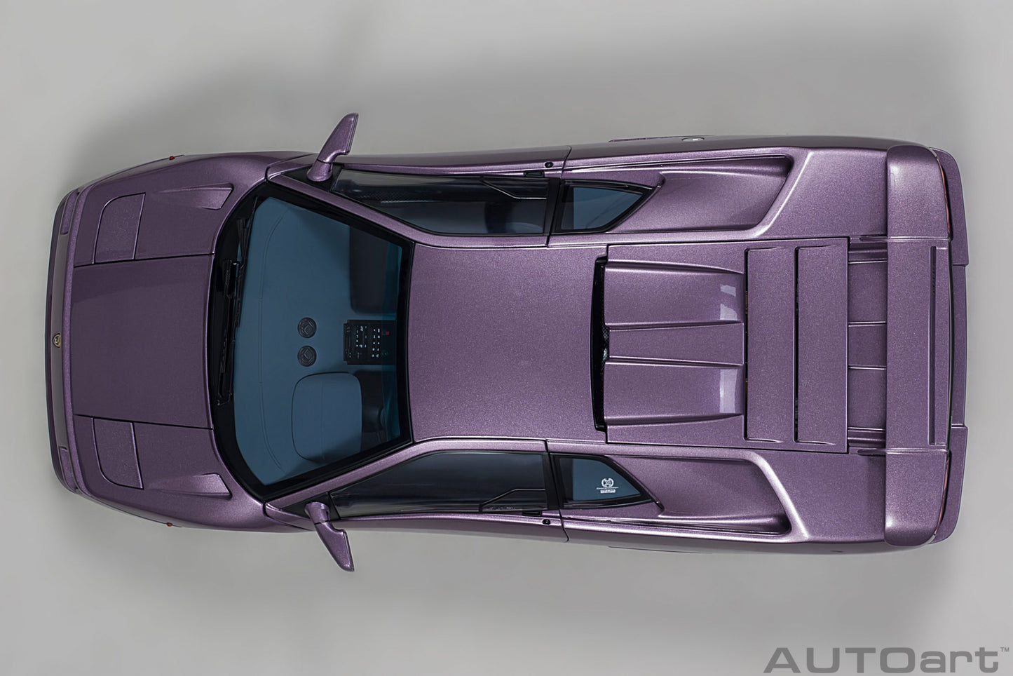 AUTOart Lamborghini Diablo SE30 JOTA - Viola SE30 / Metallic Purple (1:18)