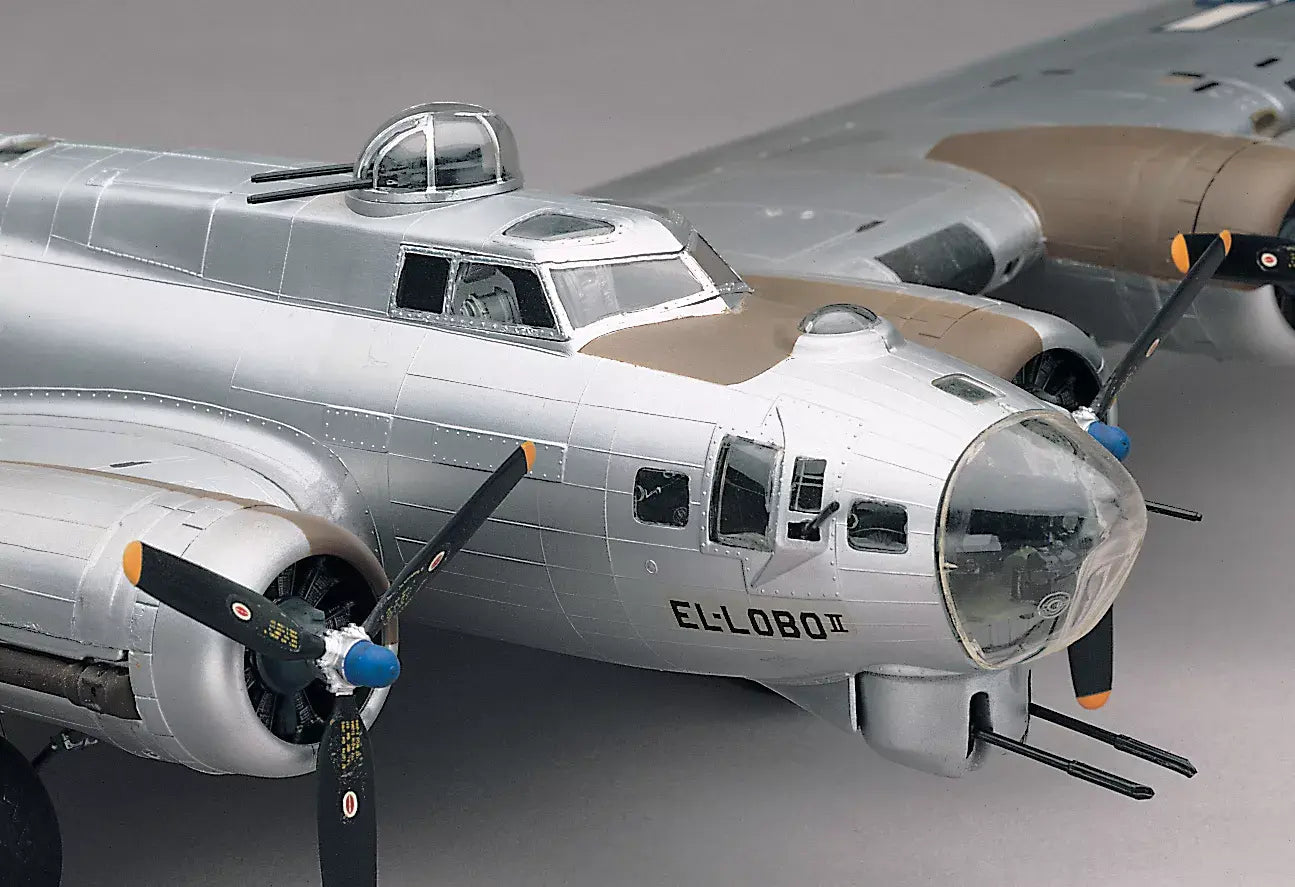 Revell B-17G Flying Fortress (1:48)