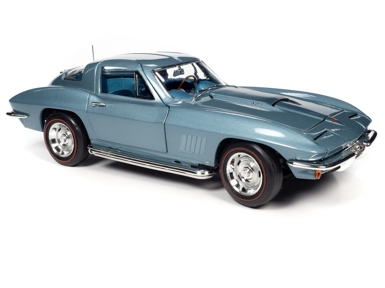 Auto World MCACN 1967 Chevy Corvette 427 - Elkhart Blue (1:18)