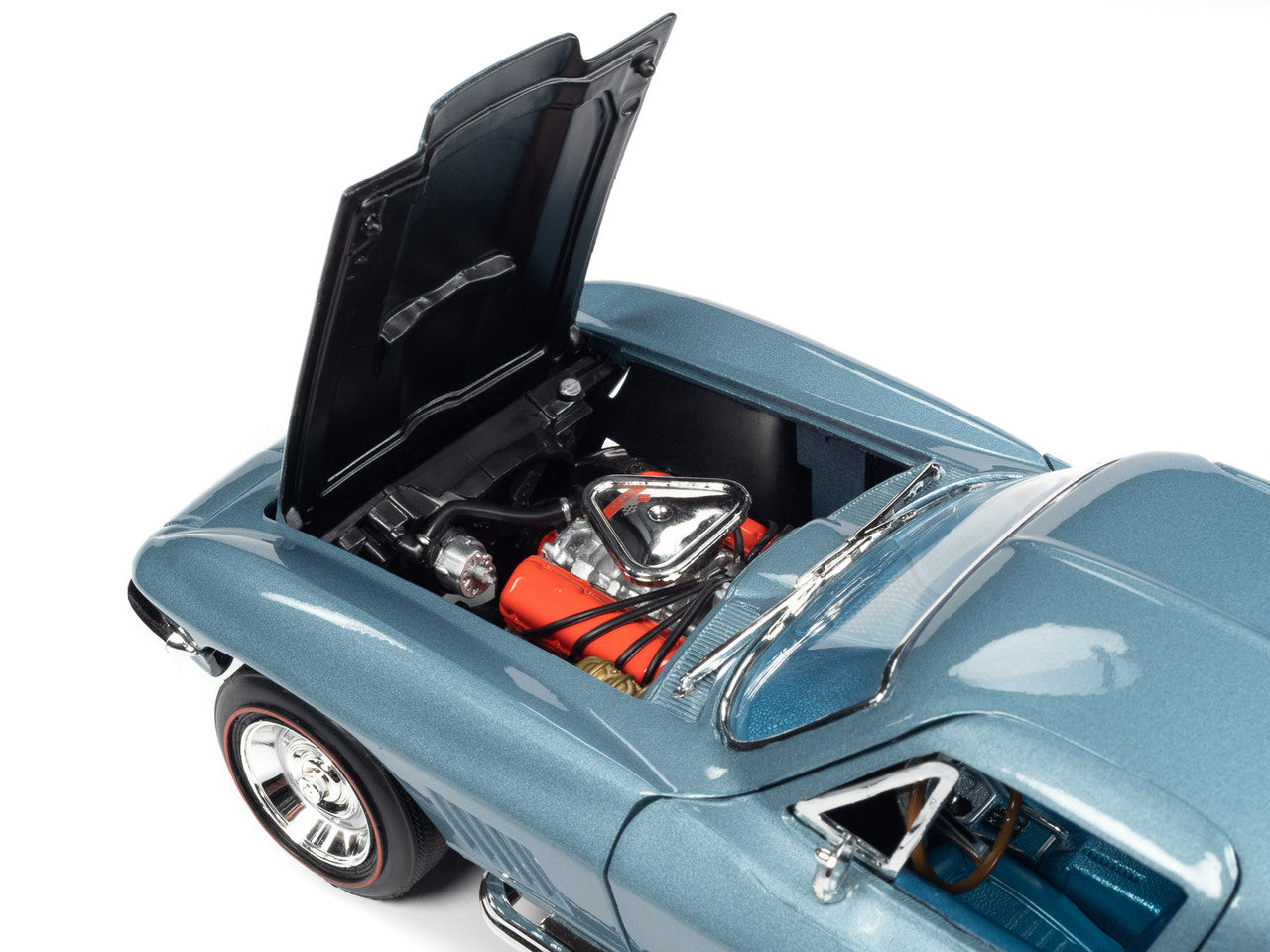 Auto World MCACN 1967 Chevy Corvette 427 - Elkhart Blue (1:18)