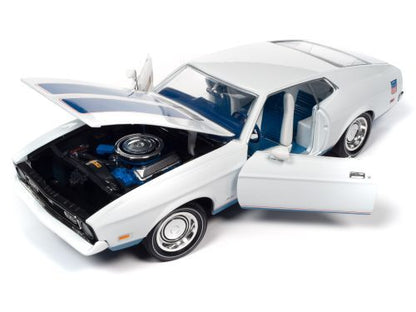 Auto World 1972 Ford Mustang Sprint - White (1:18)