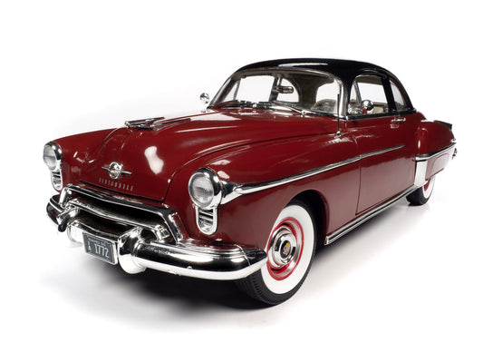 Auto World 1950 Oldsmobile Rocket 88 - Chariot Red (1:18)