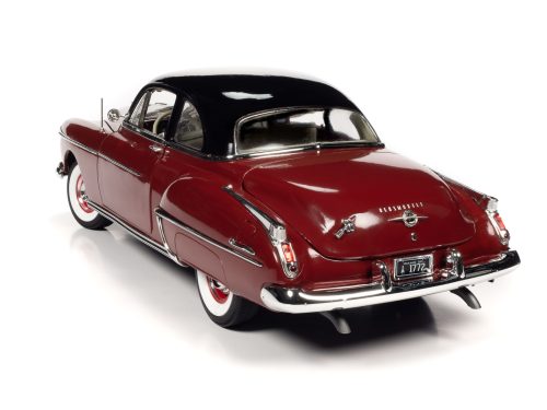 Auto World 1950 Oldsmobile Rocket 88 - Chariot Red (1:18)