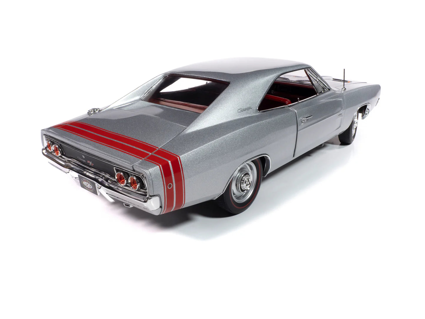 Auto World MCACN 1968 Dodge Charger R/T - Silver (1:18)