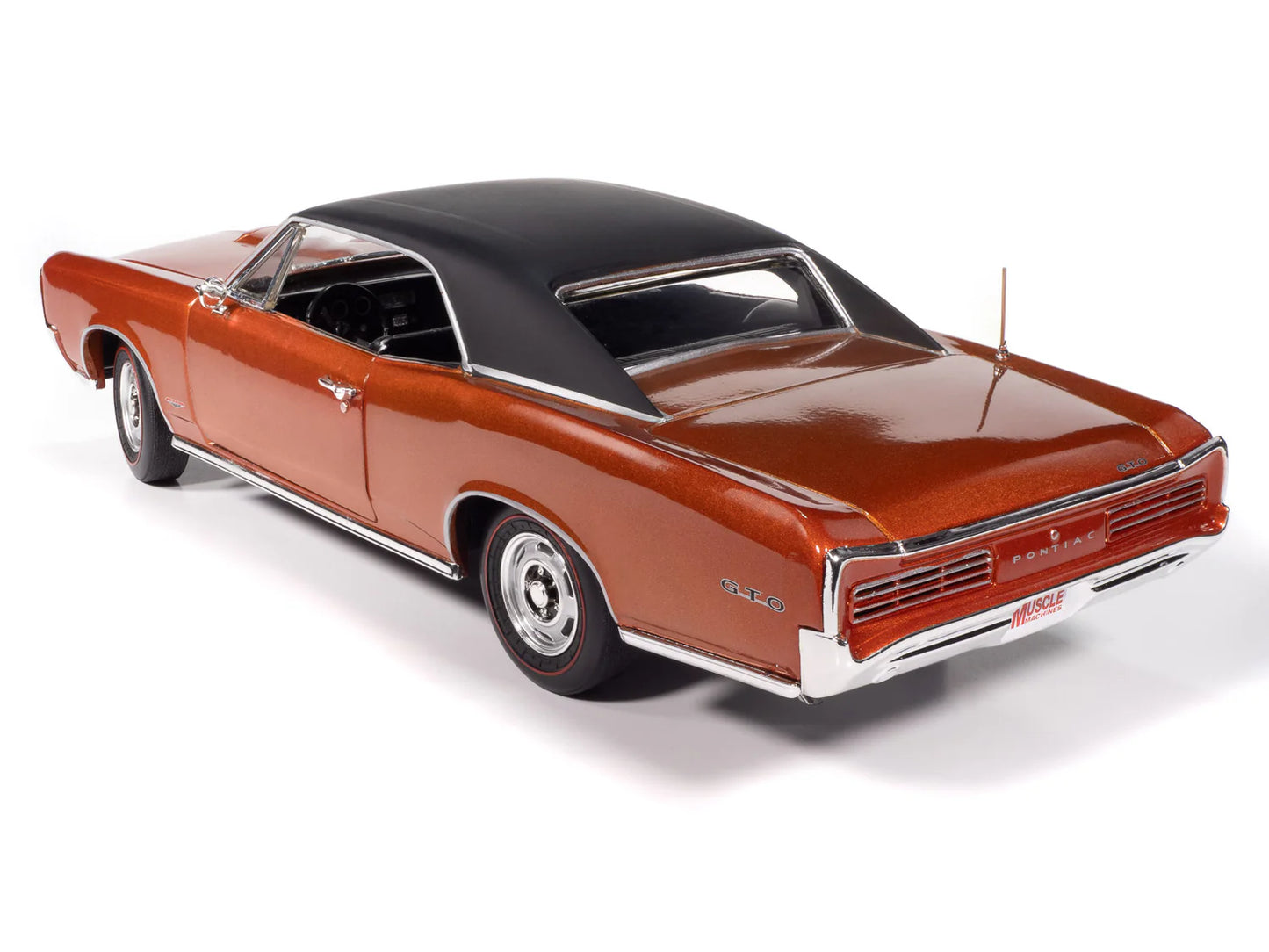 Auto World Hemmings Muscle Machines 1966 Pontiac GTO - Copper Blaze (1:18)