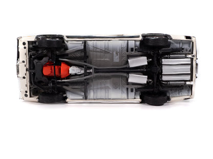 Auto World 1969 Dodge Charger R/T - White (1:18)