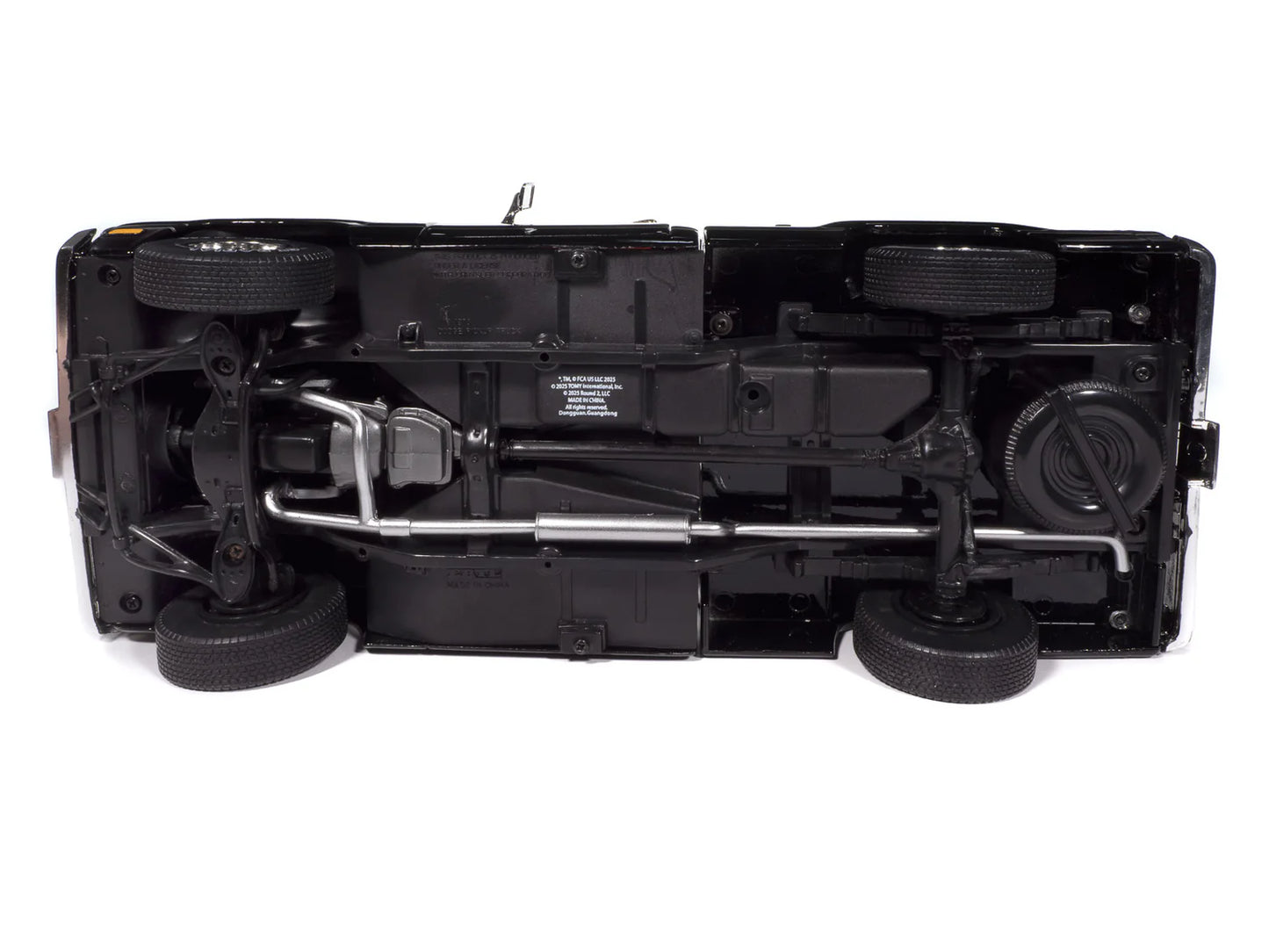 Auto World 1979 Dodge Adventurer Sweptline - Classic Black (1:18)