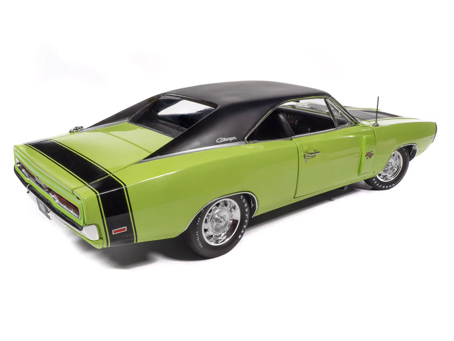 Auto World MCACN 1970 Dodge Charger R/T - Sublime Green (1:18)