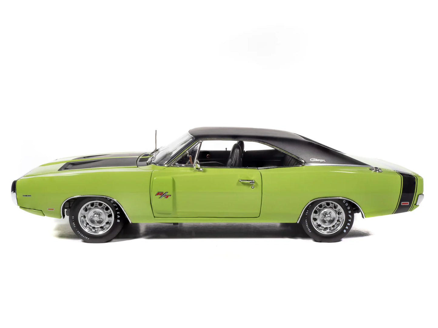 Auto World MCACN 1970 Dodge Charger R/T - Sublime Green (1:18)