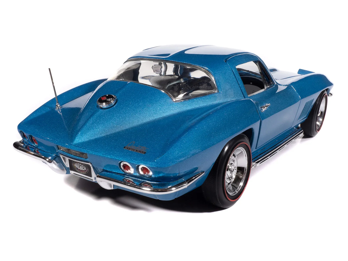 Auto World 1967 Chevrolet Corvette Stingray - Marina Blue (1:18)