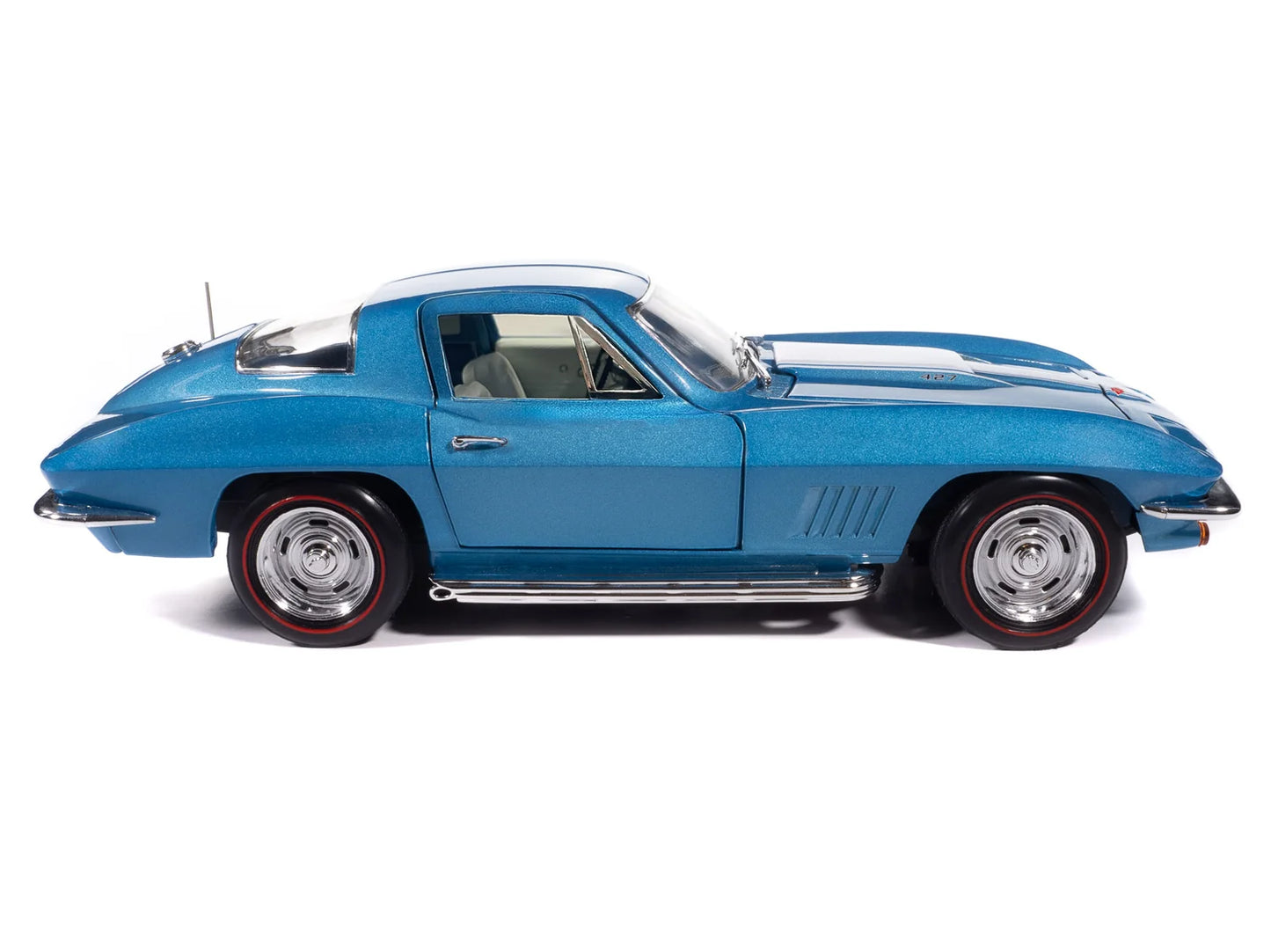 Auto World 1967 Chevrolet Corvette Stingray - Marina Blue (1:18)