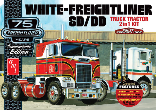 AMT White Freightliner SD/DD Truck Tractor (1:25)