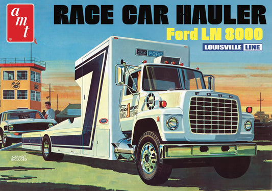 AMT Ford LN 8000 Race Car Hauler (1:25)