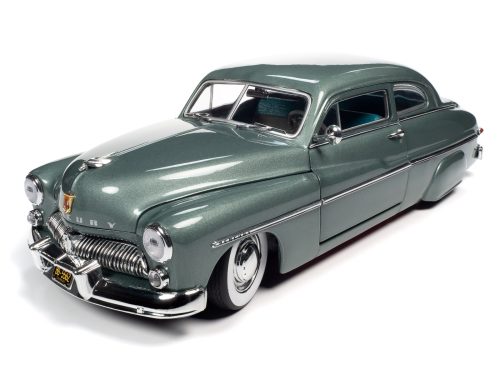 Auto World 1949 Mercury Eight - Berwick Green (1:18)