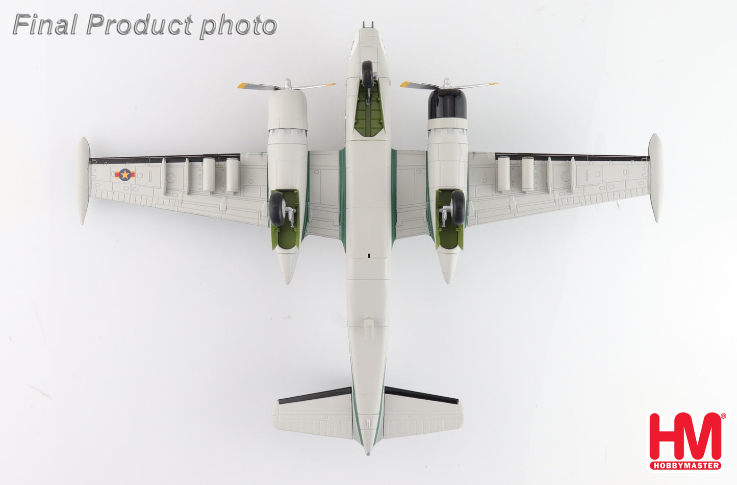 Hobby Master Douglas B-26K Counter Invader (1:72)