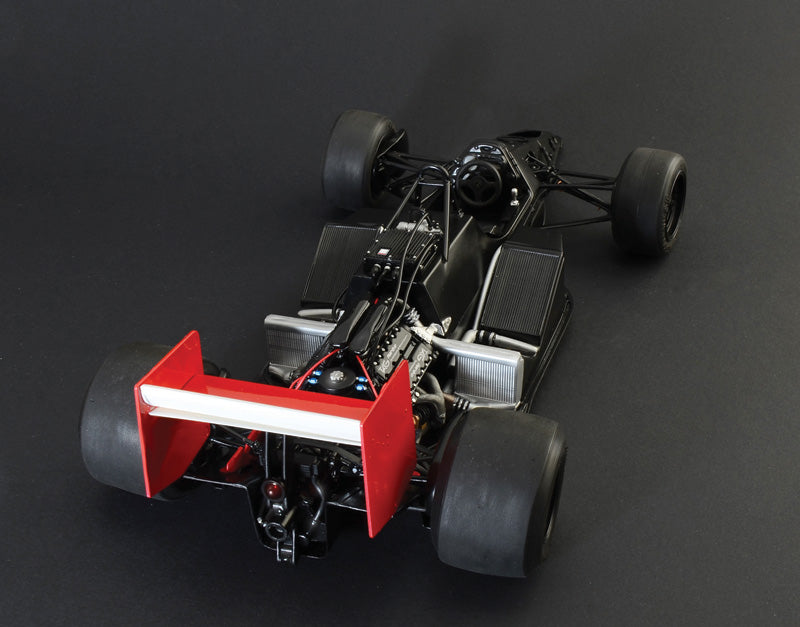 Italeri McLaren MP4/2C (1:12)